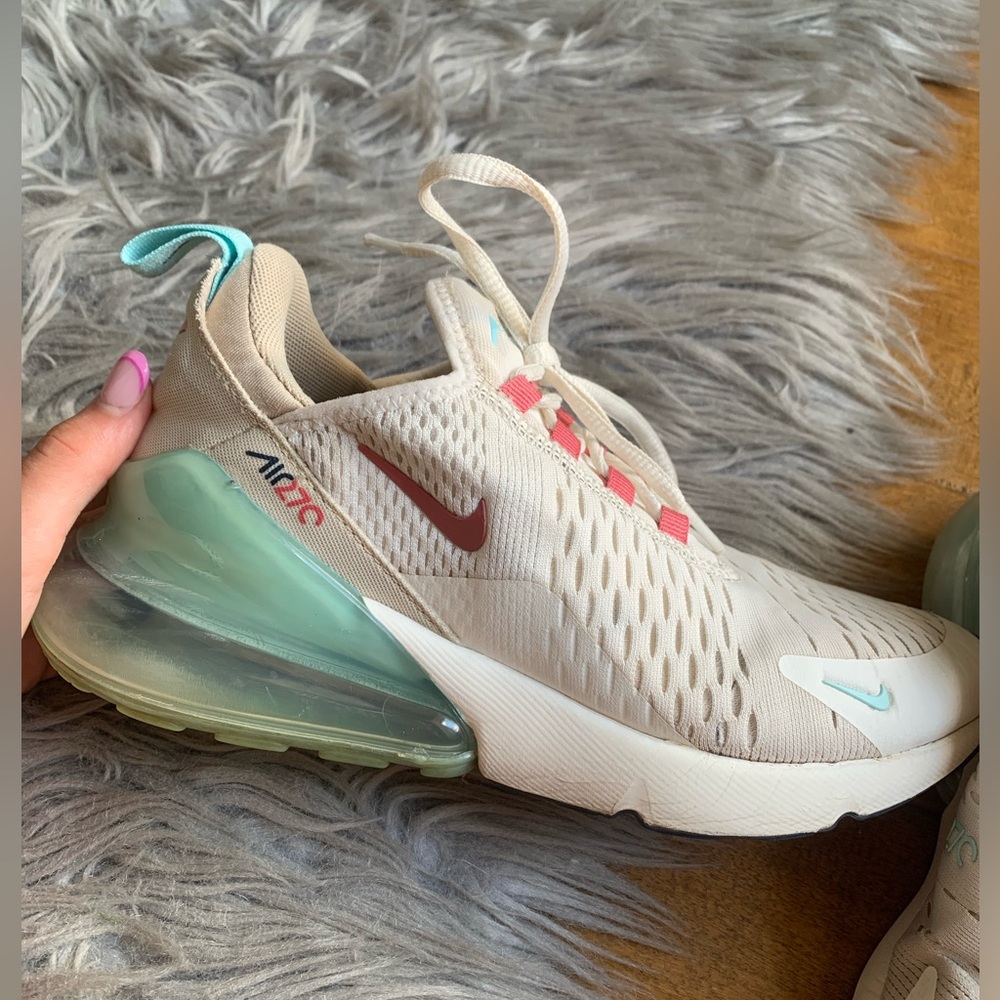 NIKE AIR MAX 270!!